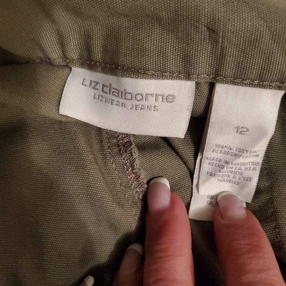 Liz Claiborne Khaki Jeans Size 12 - Picture 5 of 5